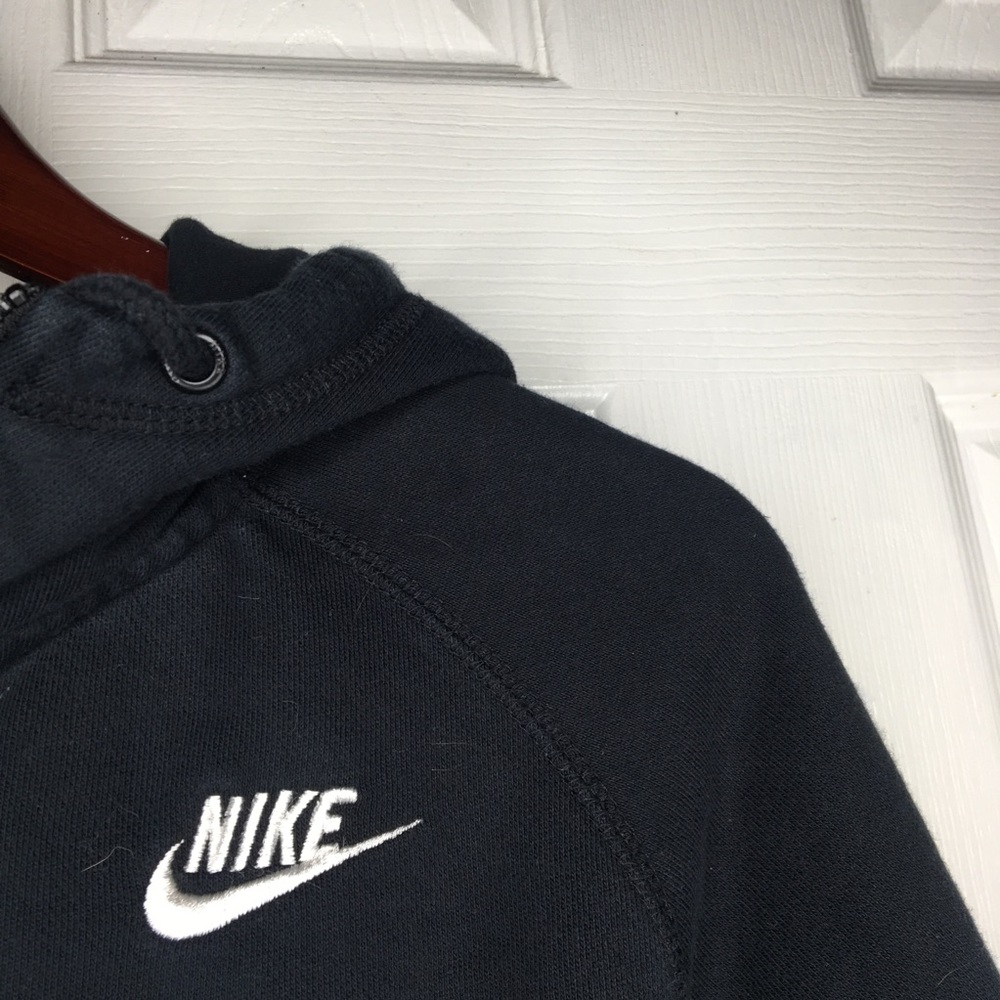 SOLD***NIKE Black Zip Up Sweatshirt Hoodie - Picture 5 of 7